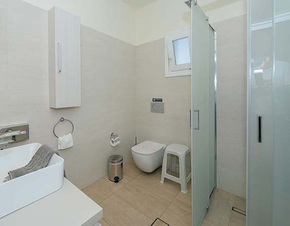 Modern bathroom in the superior rooms